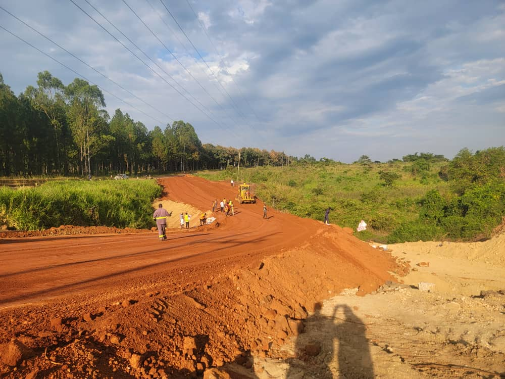 Traffic Update: Temporary Detour Opens on Karuma-Kamdini Road as Restoration Works Begin